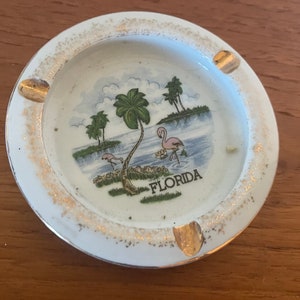 Vintage Florida Flamingo Palm Tree Souvenir Ceramic Ashtray image 2