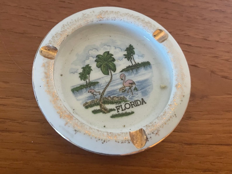 Vintage Florida Flamingo Palm Tree Souvenir Ceramic Ashtray image 2