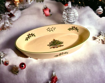 Classic Spode Christmas Tree 10" Oval Baker Casserole W Green Trim