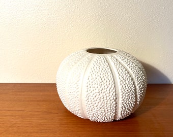 Beautiful Beach House Style Ceramic Sea Urchin Shell Vase