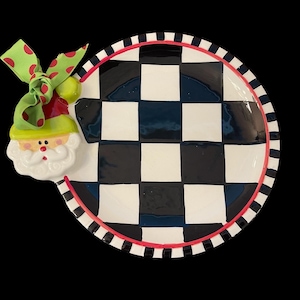 Vintage Y2K Ceramic Christmas Themed Santa Claus Plate by Mud Pie