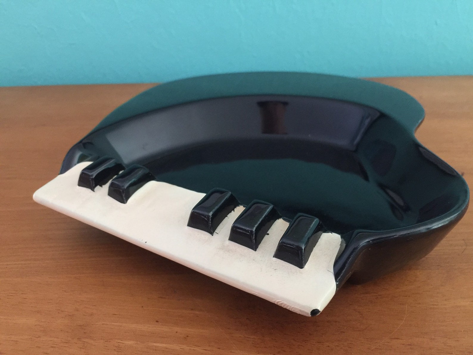 Vintage Post Modern 80s Piano Keyboard Ashtray by Sarsaparilla Etsy