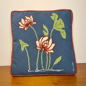 Vintage 1980s Lotus Flower Needlepoint Decorative Pillow image 5