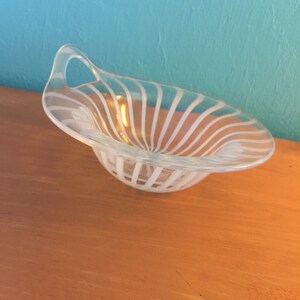 Vintage Mid Century Modern 1960s Art Glass Decorative Bowl