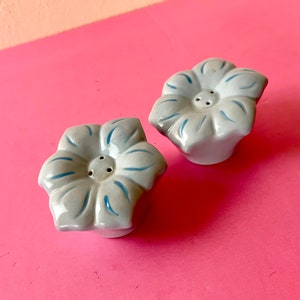 Vintage 00s Blue Flower Shaped Ceramic Salt and Pepper Shakers