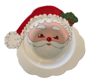 Vintage 1980s Plastic Santa Chip + Dip or Serving Bowl by Ullman Plastics