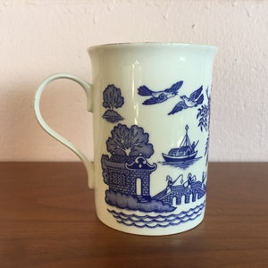 Vintage 1980s Blue White Pagoda Transferware Coffee Mug image 2