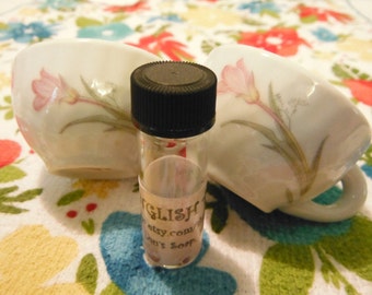 Aceite perfumado para la hora del té inglés de Lou Lou's Soaps Scrubs And Scents