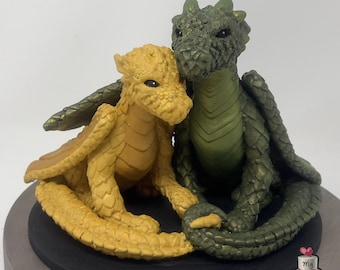 Cuddling Dragons Wedding Cake Topper - Realistic Dragon Bride and Groom