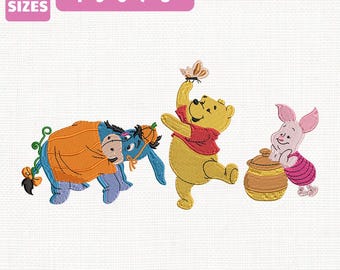 File per ricamo a macchina di Winnie the Pooh e amici con zucca, design autunnale Disney (download immediato)