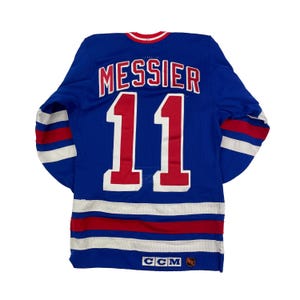 Vintage New York Rangers Mark Messier CCM Hockey Jersey