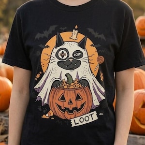 Ghost Cat Halloween Shirt | Spooky Kitten T Shirt | Cute Loot Graphic Tee | Retro Pumpkin Fall Top | Funny Cat Lover Clothes | Unisex Gift