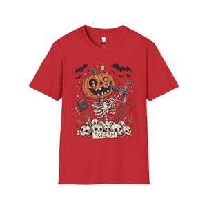 Scream Skeleton Halloween Shirt | Pumpkin Rocker T-shirt | Metal Horror Tee | Retro Herfstconcert Top | Gothic Rock Kleding | Unisex Cadeau Red
