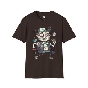 DevOps Engineer T-shirt | Rolig CI CD Deployment Graphic Tee, Sysadmin Coder T-shirt Dark Chocolate