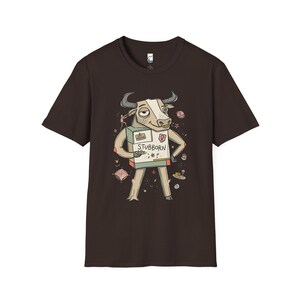Maglietta Toro / Maglietta con grafica del Toro testardo dello zodiaco, maglietta unisex per gli amanti dell'astrologia Dark Chocolate