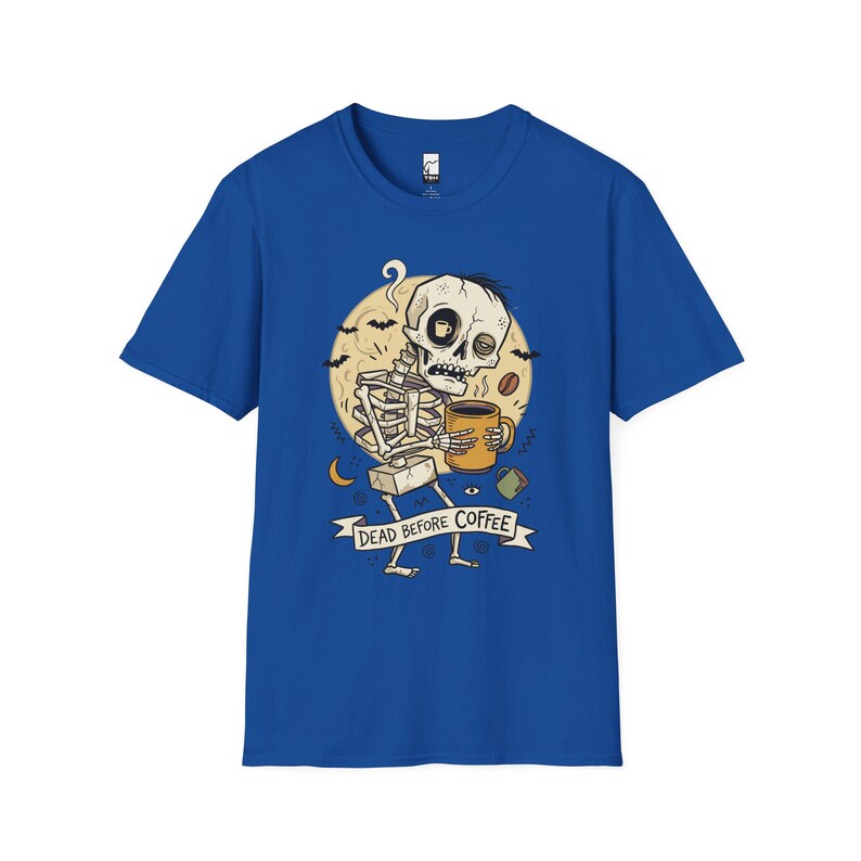 „Dead Before Coffee“-Shirt | Skelett-Kaffee-T-Shirt | Lustiges Kaffeeliebhaber-Shirt | Koffein-Totenkopf-Grafik-T-Shirt | Retro-Kaffee-T-Shirt | Unisex-Geschenk Royal