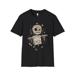 Camiseta de momia / Camiseta gráfica divertida de Halloween con temática egipcia maldita Black