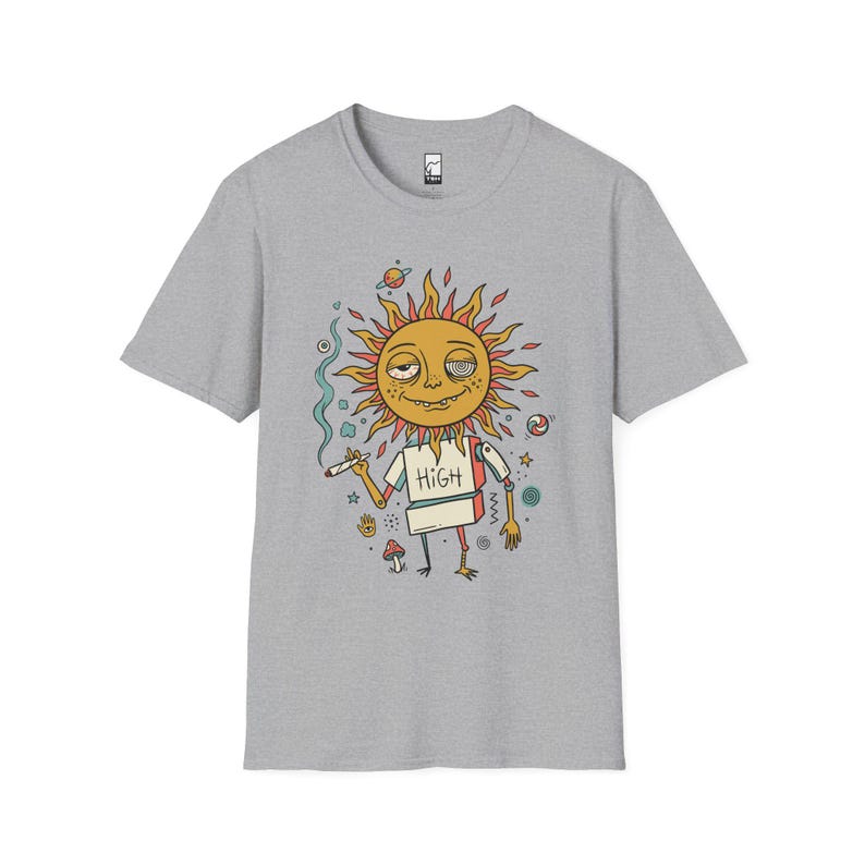 Maglietta High Sun / Maglietta grafica psichedelica celeste da stoner, vibrazioni cosmiche rilassanti in stile retrò anni '70. Sport Grey