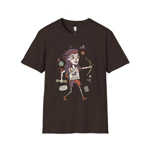 Schütze T-Shirt | Lustiges Sternzeichen Grafik T-Shirt, Fernweh Astrologie Unisex Shirt, Schütze Geburtstagsgeschenk Dark Chocolate