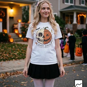 Spooky Season Halloween Shirt | Skull Pumpkin T Shirt | Retro Horror Graphic Tee | Creepy Fall Outfit | Gothic Autumn Wear | Unisex Gift