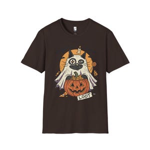 Ghost Cat Halloween Shirt | Spooky Kitten T Shirt | Cute Loot Graphic Tee | Retro Pumpkin Fall Top | Funny Cat Lover Clothes | Unisex Gift Dark Chocolate