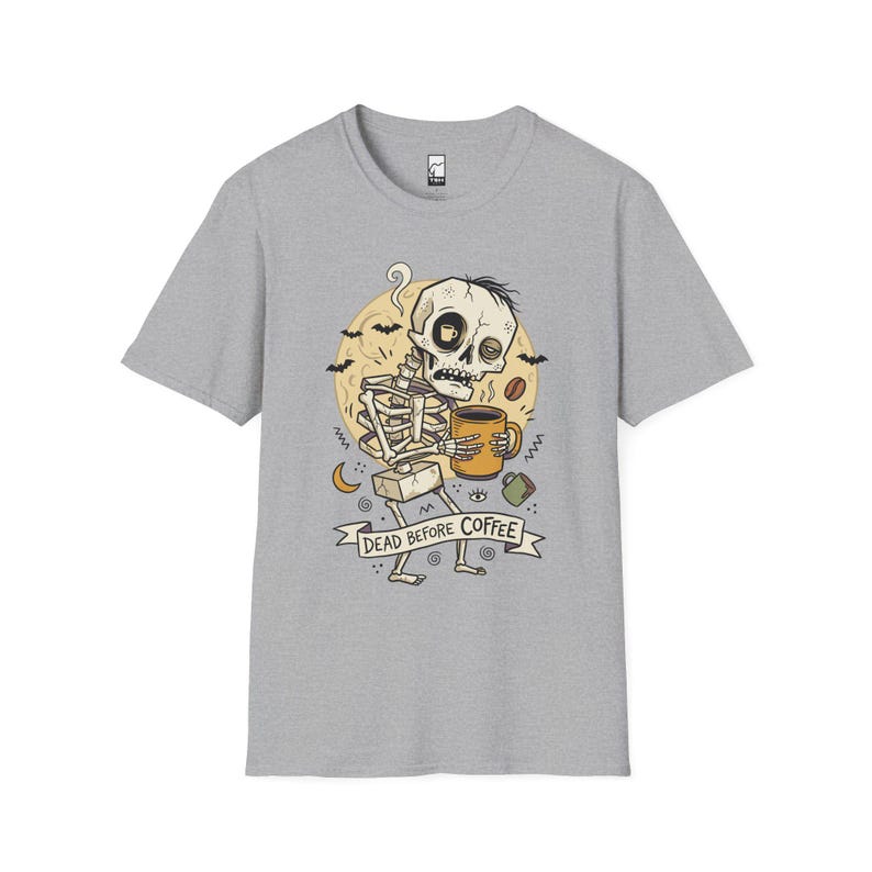 „Dead Before Coffee“-Shirt | Skelett-Kaffee-T-Shirt | Lustiges Kaffeeliebhaber-Shirt | Koffein-Totenkopf-Grafik-T-Shirt | Retro-Kaffee-T-Shirt | Unisex-Geschenk Sport Grey