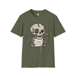 Dode schedel T-shirt | Grappig Halloween-grafisch T-shirt, griezelig schattig goth-uniseks shirt, griezelig horrorliefhebber cadeau Military Green