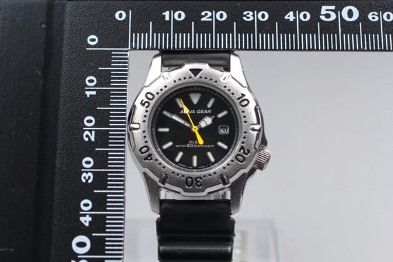 ビンテージ SEIKO ALBA wave line スポーツウォッチ N mint* seiko alba v782-0220 200m 32mm black divers q… - Gem