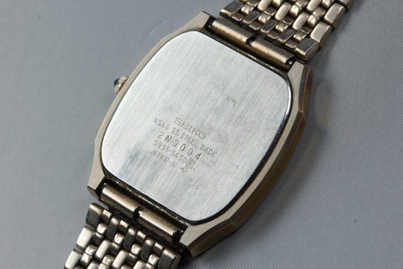 Vintage 1982 *n mint* seiko dolce 5931-5450 31mm gold… - Gem