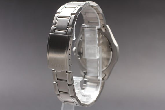 Vintage 1992 *n mint in box* seiko alba v743-8b60 sil… - Gem
