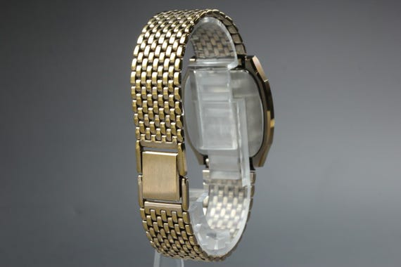 Vintage 1982 *n mint* seiko dolce 5931-5450 31mm gold… - Gem