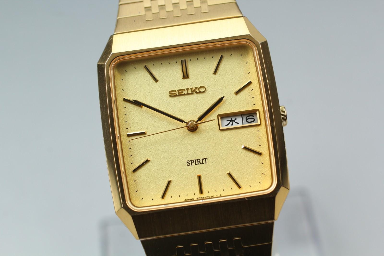 SEIKO SPIRIT クォーツ腕時計 9533-5030 Vintage Seiko Spirit 9533 5030 Yellow Dial Men Quartz Watch Japan