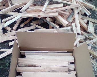 Cedar and fir kindling mix, dry. Seasoned and ready to burn