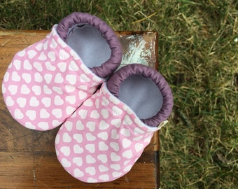 LAST PAIR - Baby Shoes - Pink and Dusty Purple with White Hearts - Custom Sizes 0-18 months