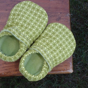 Baby Shoes - Light and Dark Green Circle Print - Custom Sizes 0-3 3-6 6-12 12-18 18-24 months 2T 3T 4T