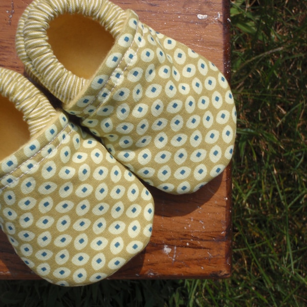 Baby Shoes - Pale & Olive Greens, Navy Blue and Yellow - Amy Butler's Seed Print - Made to Order Sizes 0-24 months 2T-4T