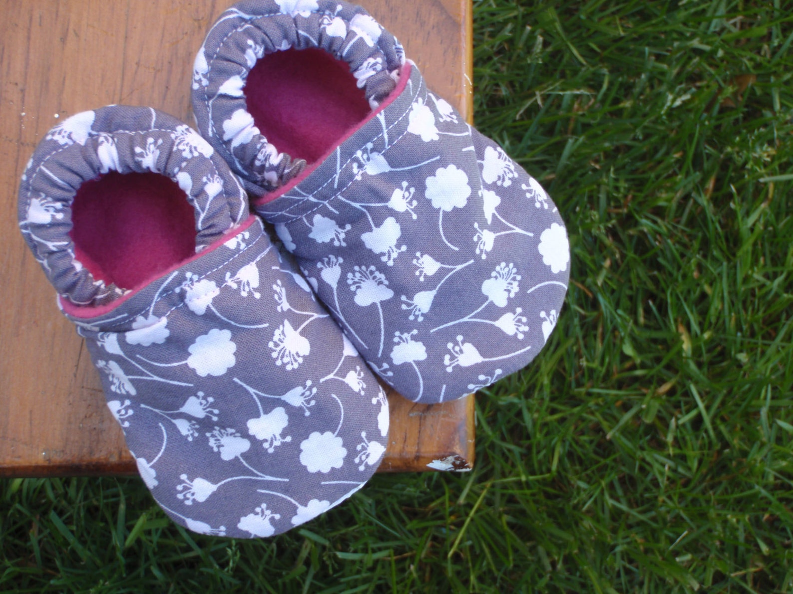 Stylish Grey and White Baby Shoes with Lace and Valcro Strap