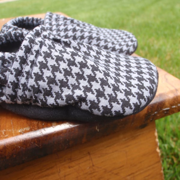 Baby Shoes - Charcoal Grey/Gray and Black Houndstooth Print - Custom Sizes 0-3, 3-6, 6-12, 12-18, 18-24 months 2T, 3T, 4T