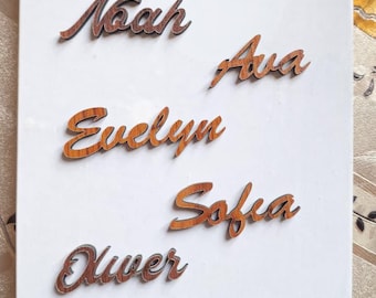 Tarjetas rústicas de madera con nombre, arreglos de mesa para bodas, tarjetas de acompañante grabadas, decoración de recepción, recuerdos de Acción de Gracias