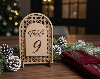 Letrero de madera cortado con láser para número de mesa, decoración de recepción de boda estilo bohemio.