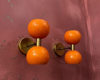 Aplique de pared de latón hecho a mano - Iluminación moderna de mediados de siglo