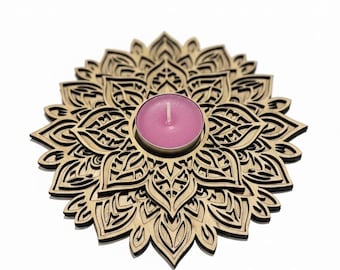 Laser-geschnittener Kerzenhalter aus Holz: Pooja Mandir Decor