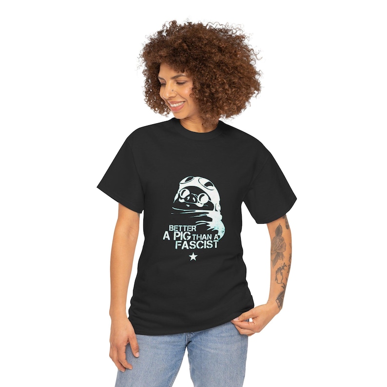 Koszulka Porco Rosso „Lepiej świnia niż faszysta” | Studio Ghibli Design zdjęcie 9