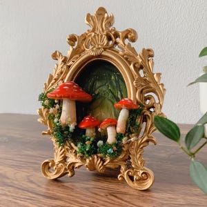 Mushroom Terrarium Shadow Box, Vintage Handmade Oil Painting of Mushrooms, Fairytale Red Amanita Mushroom Forest, 70s Cottagecore Home Decor