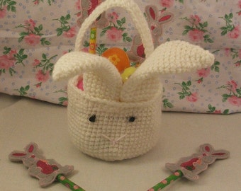 Crocheted Bunny Easter Basket