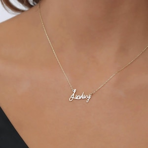 Minimalist Cursive Name Necklace, Dainty Script Necklace, Personalized Pendant, Everyday Jewelry, Gift for Her