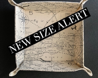 Collapsible Catch-All Fabric Tray - Vintage World Map - Size Small