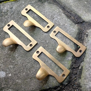 4X 2.79インチ ヴィンテージラベル ファイル名カードホルダー キャビネット引き出し取っ手 アンティークスタイル J.019