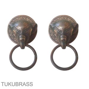 2X vintage antik massiv mässing ELEFANT skåpdörr mässing rund knopp lådhandtag