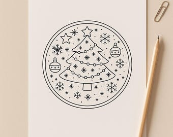 Puede incluir: Ilustración en blanco y negro de un árbol de Navidad dentro de un círculo, con estrellas, copos de nieve y adornos. Un lápiz y un clip de papel están sobre el fondo blanquecino.